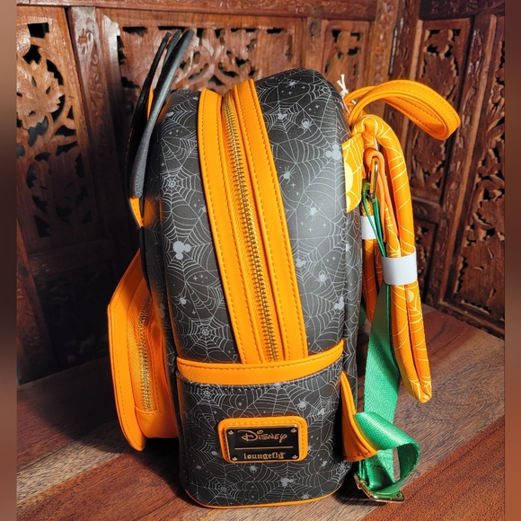 NWT Loungefly Disney Mickey Mouse Pumpkin Light Up Mini Backpack - Picture 2 of 11